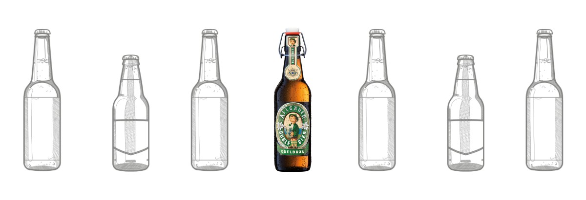Fünf skizzierte und eine farbige Bierflasche sind nebeneinander dargestellt.